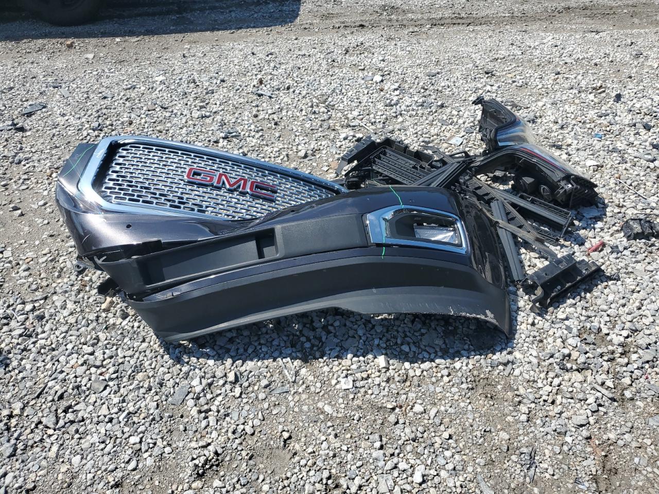 2017 GMC Yukon Denali VIN: 1GKS2CKJ0HR363324 Lot: 81382345