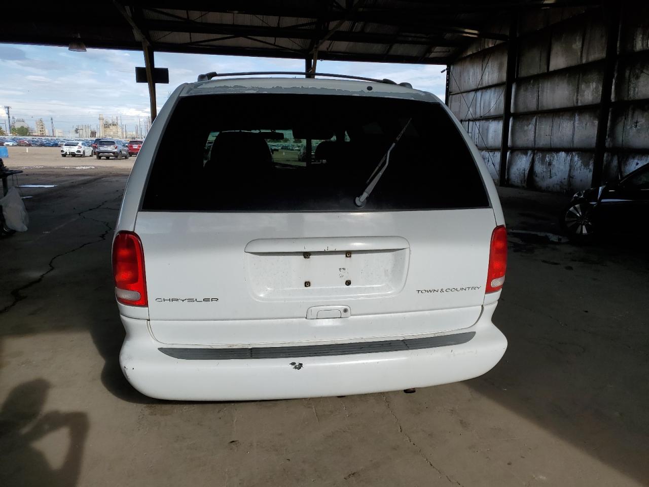 2000 Chrysler Town & Country Lx VIN: 1C4GP44G1YB695954 Lot: 81362815