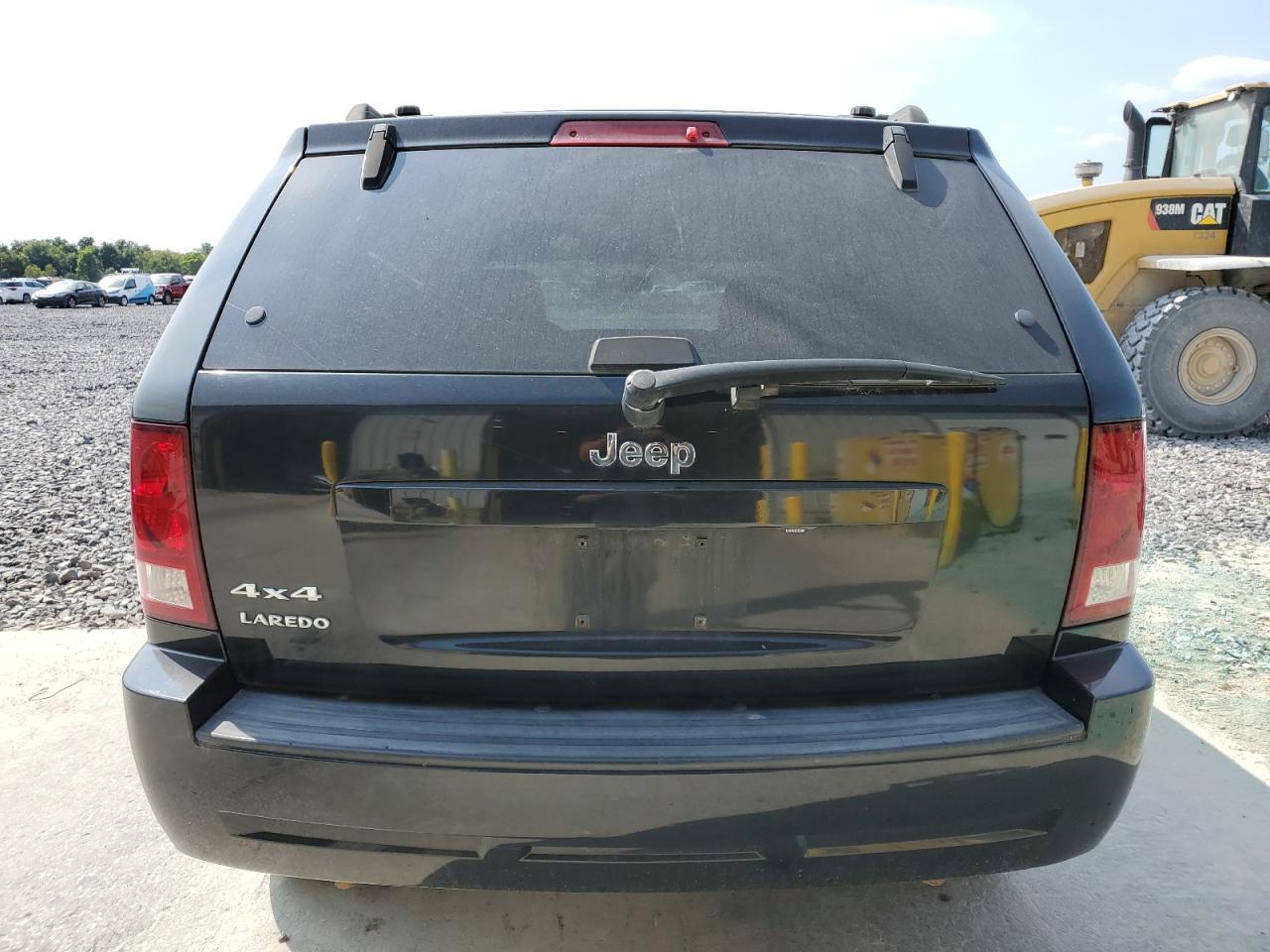 2010 Jeep Grand Cherokee Laredo VIN: 1J4PR4GK3AC127533 Lot: 80007205