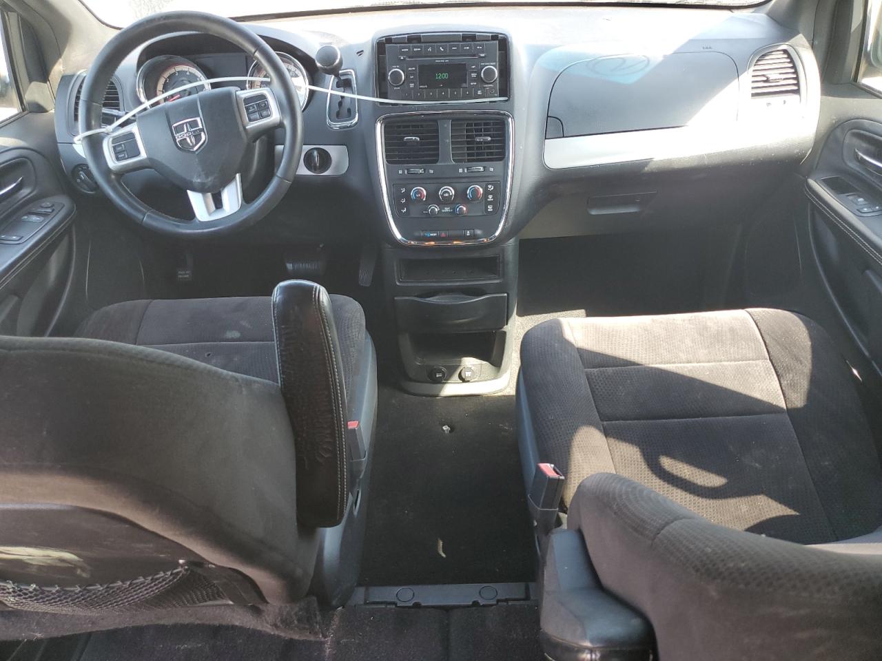 2014 Dodge Grand Caravan Se VIN: 2C4RDGBG7ER302526 Lot: 81105335