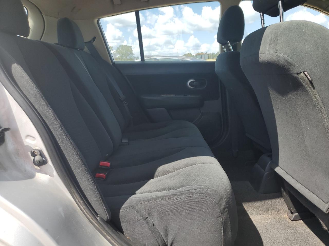 2011 Nissan Versa S VIN: 3N1BC1CP2BL390123 Lot: 81591415