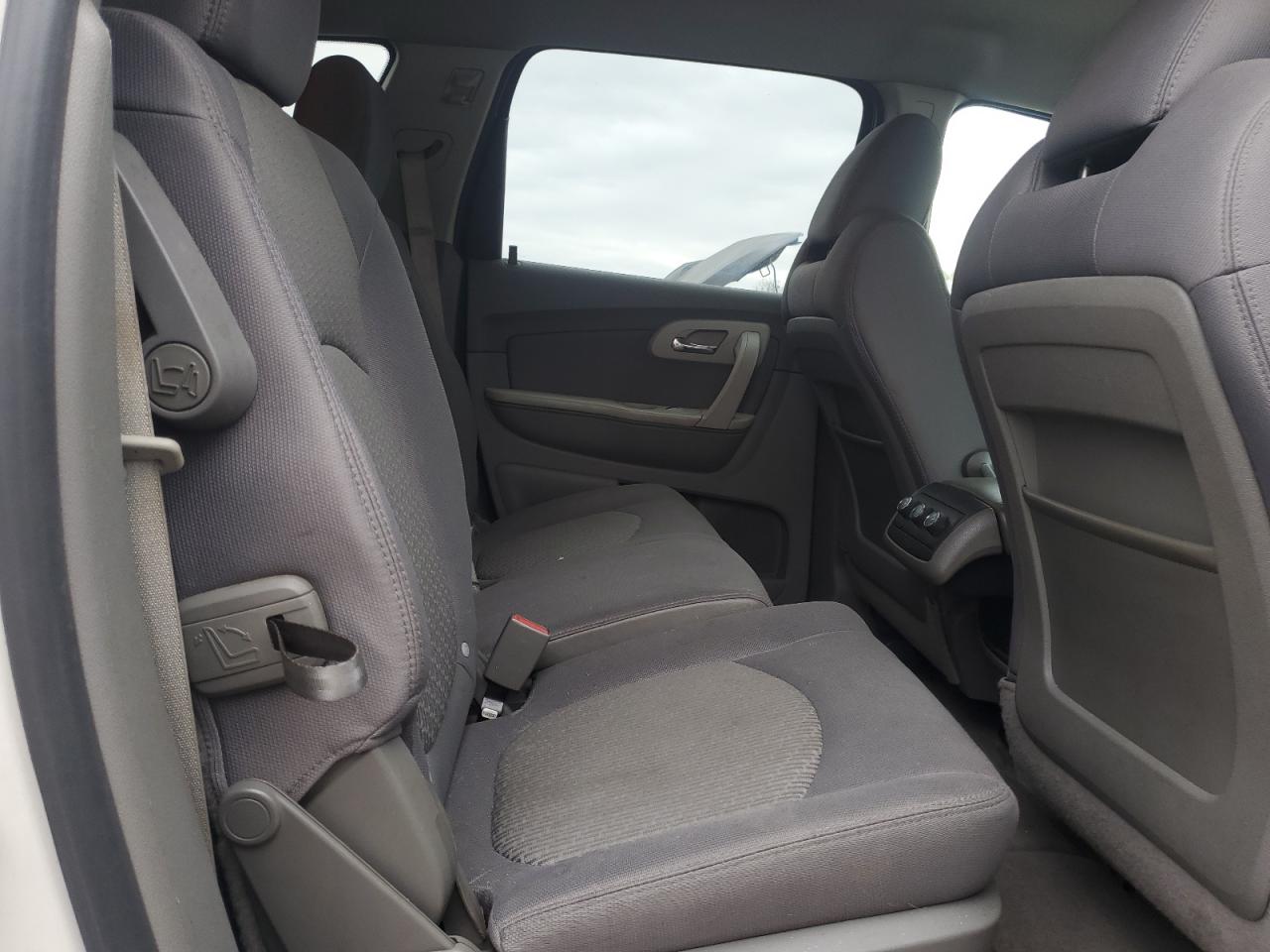 2011 Chevrolet Traverse Ls VIN: 1GNKRFED8BJ383753 Lot: 81519825