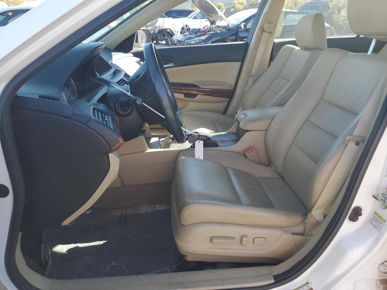 2012 Honda Accord Exl VIN: 1HGCP3F88CA033366 Lot: 81519165