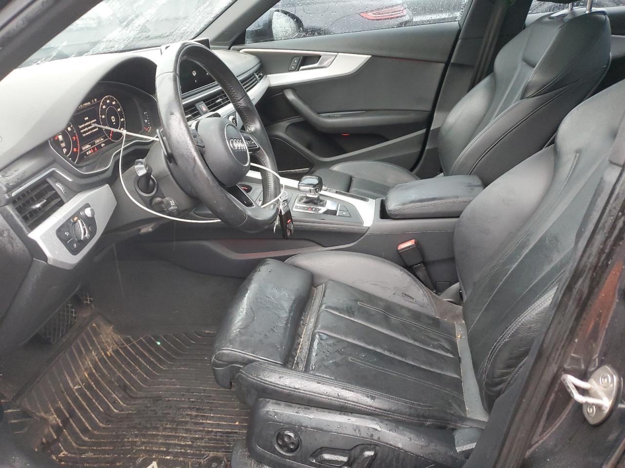 2017 Audi A4 Prestige VIN: WAUFNAF47HN005011 Lot: 82058575