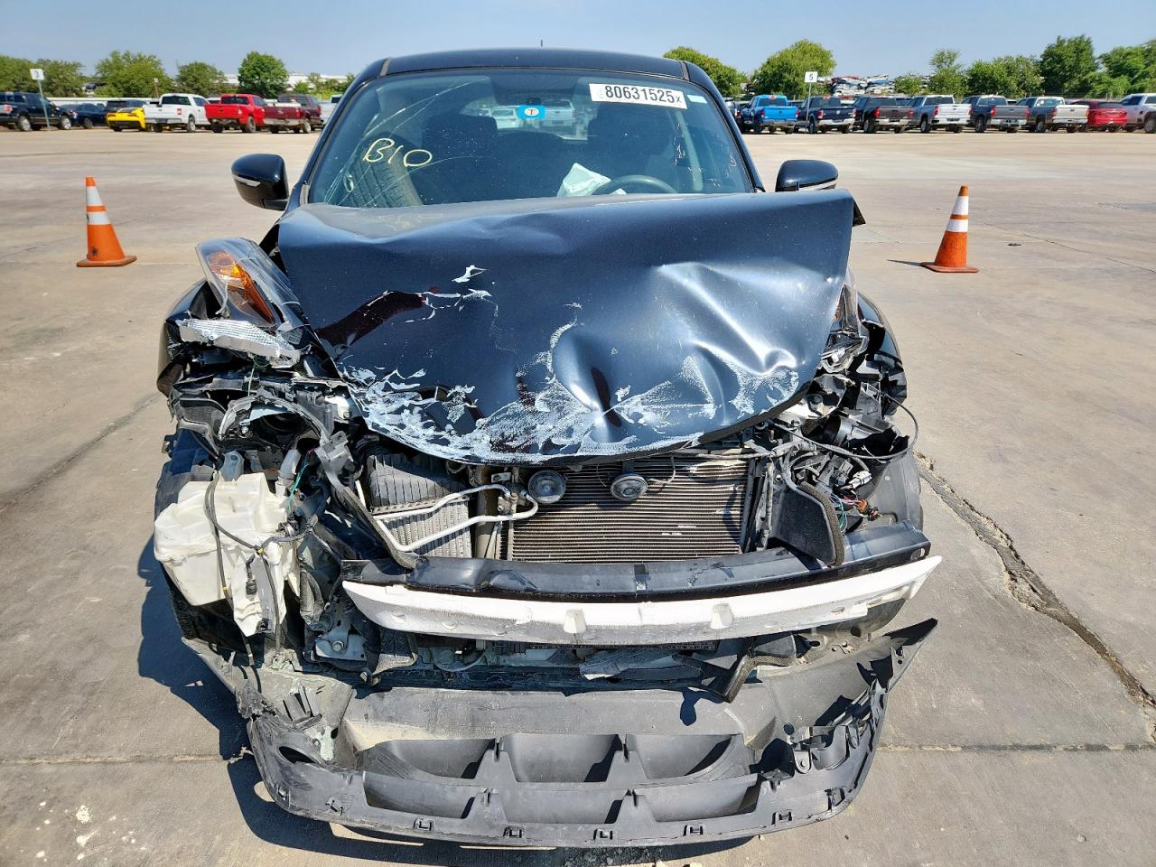 2015 Nissan Juke S VIN: JN8AF5MR2FT507180 Lot: 80631525