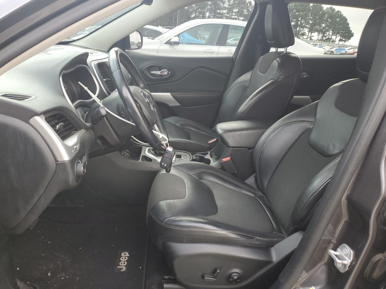 2018 Jeep Cherokee Latitude Plus VIN: 1C4PJLLB6JD597031 Lot: 83788335