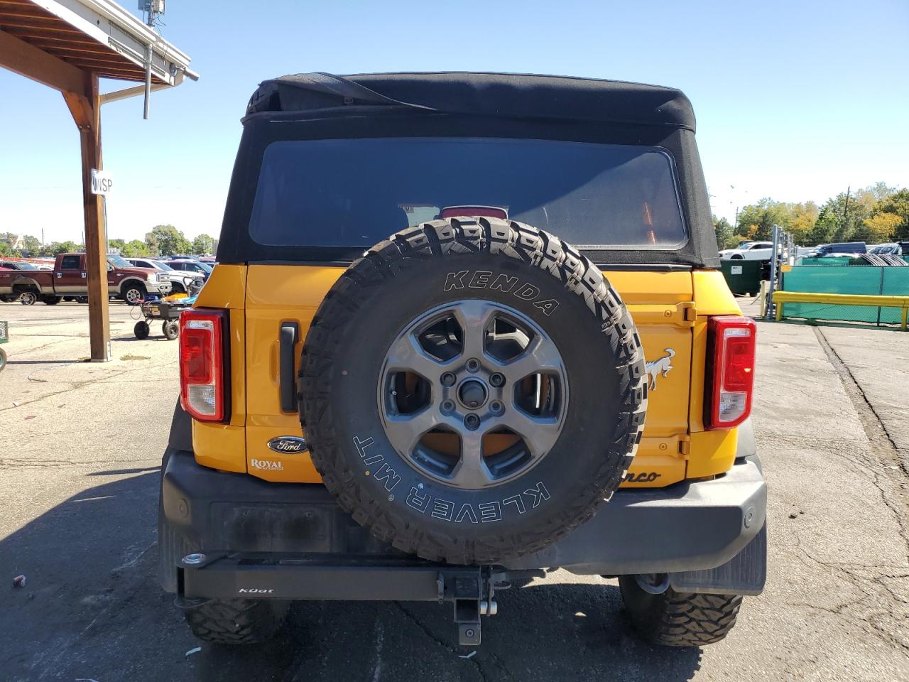 2022 Ford Bronco Base VIN: 1FMDE5BH6NLA81946 Lot: 81836175