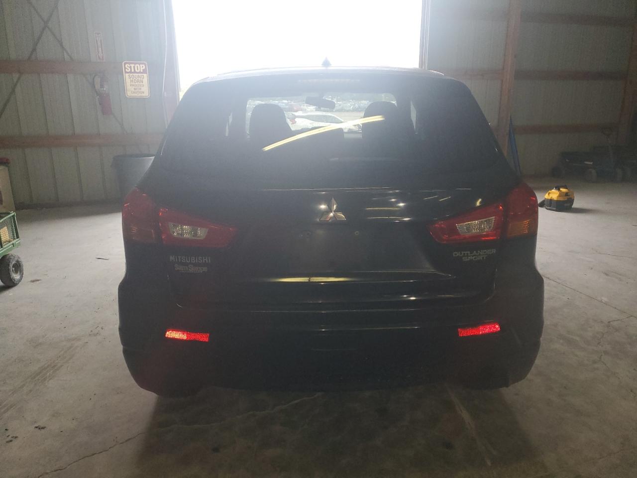 2011 Mitsubishi Outlander Sport Es VIN: JA4AP3AU7BZ002131 Lot: 83873715