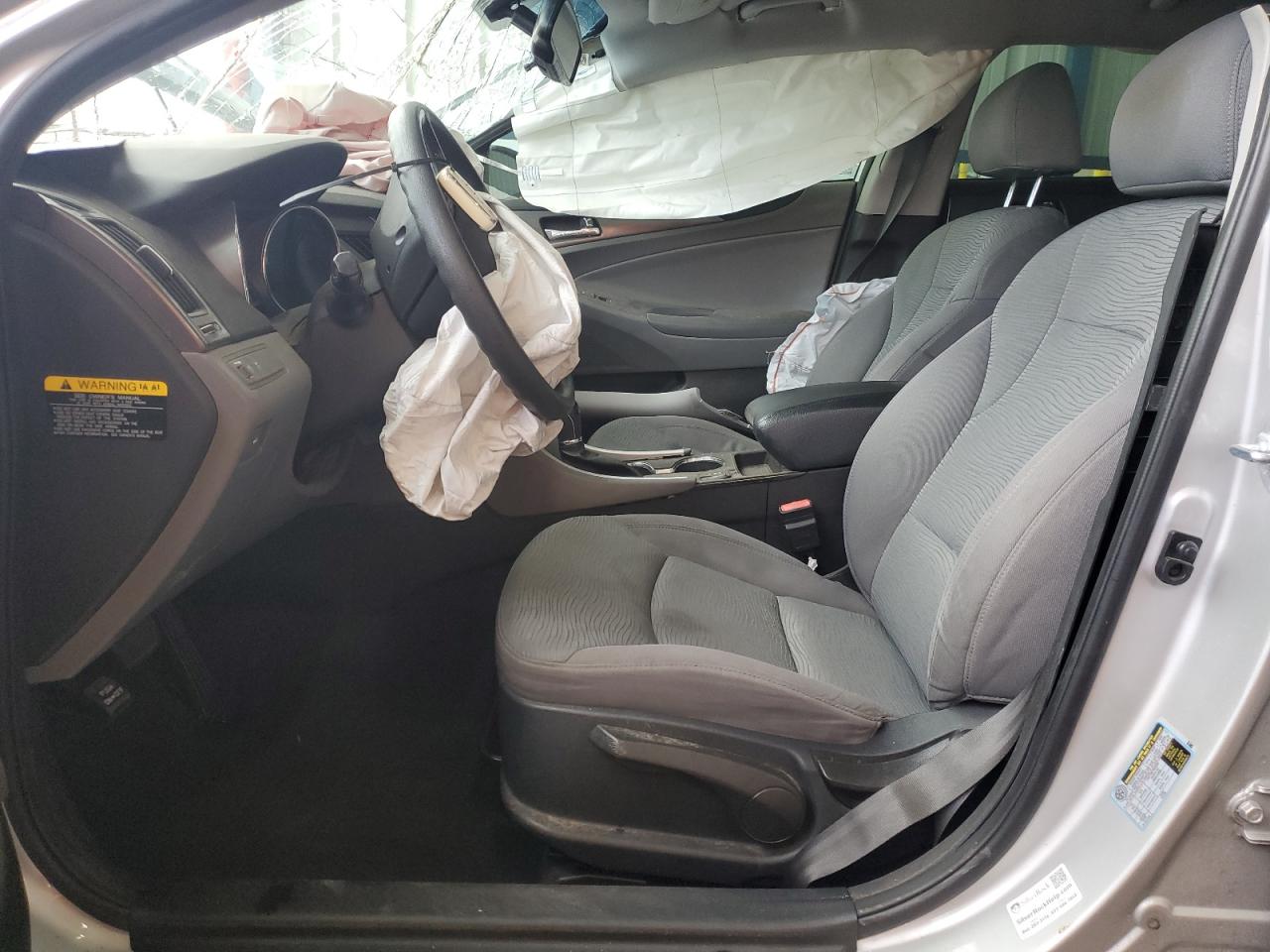 2015 Hyundai Sonata Hybrid VIN: KMHEC4A46FA137352 Lot: 70934335