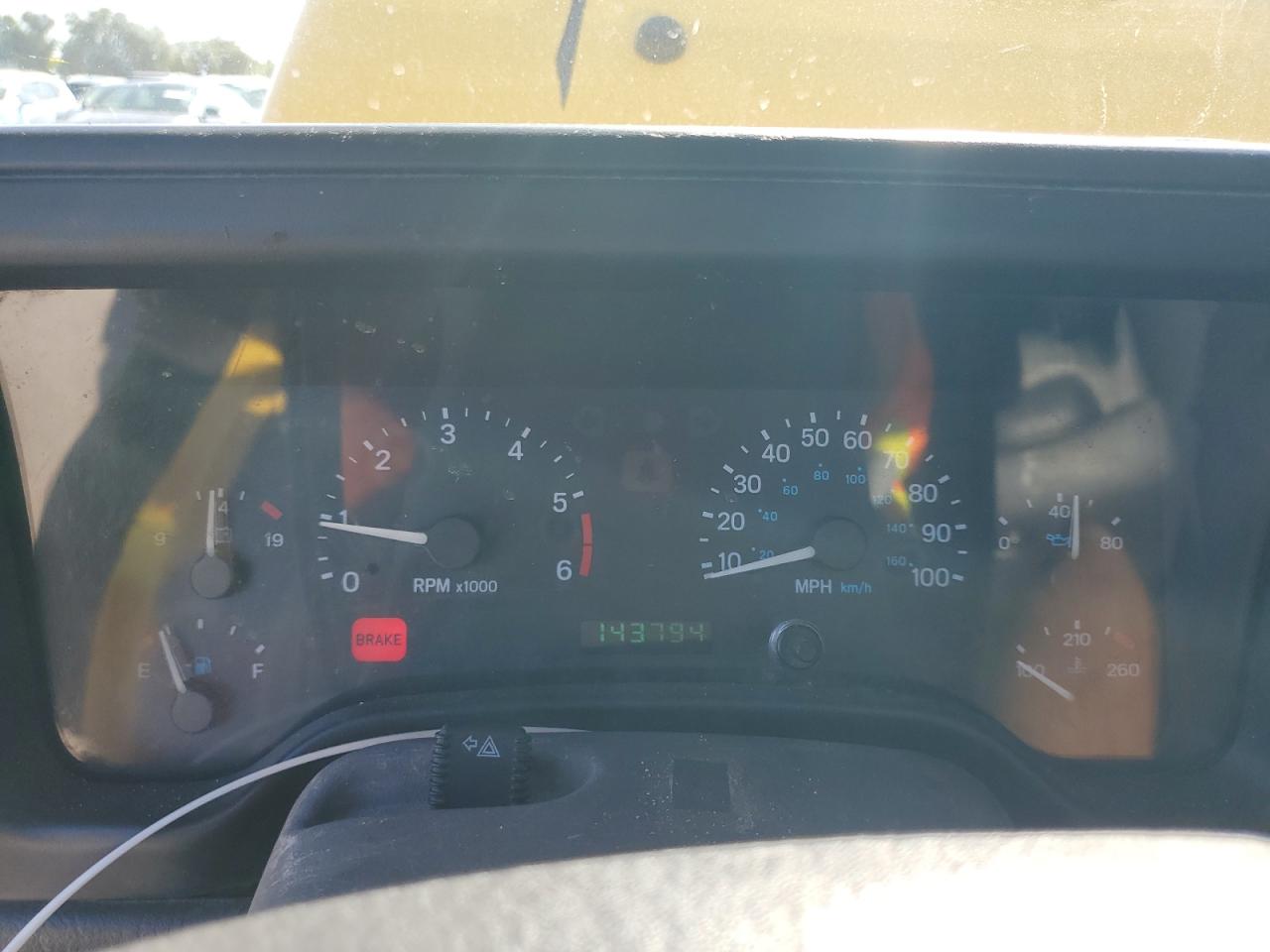 2000 Jeep Wrangler / Tj Sport VIN: 1J4FA49S2YP743548 Lot: 72090485