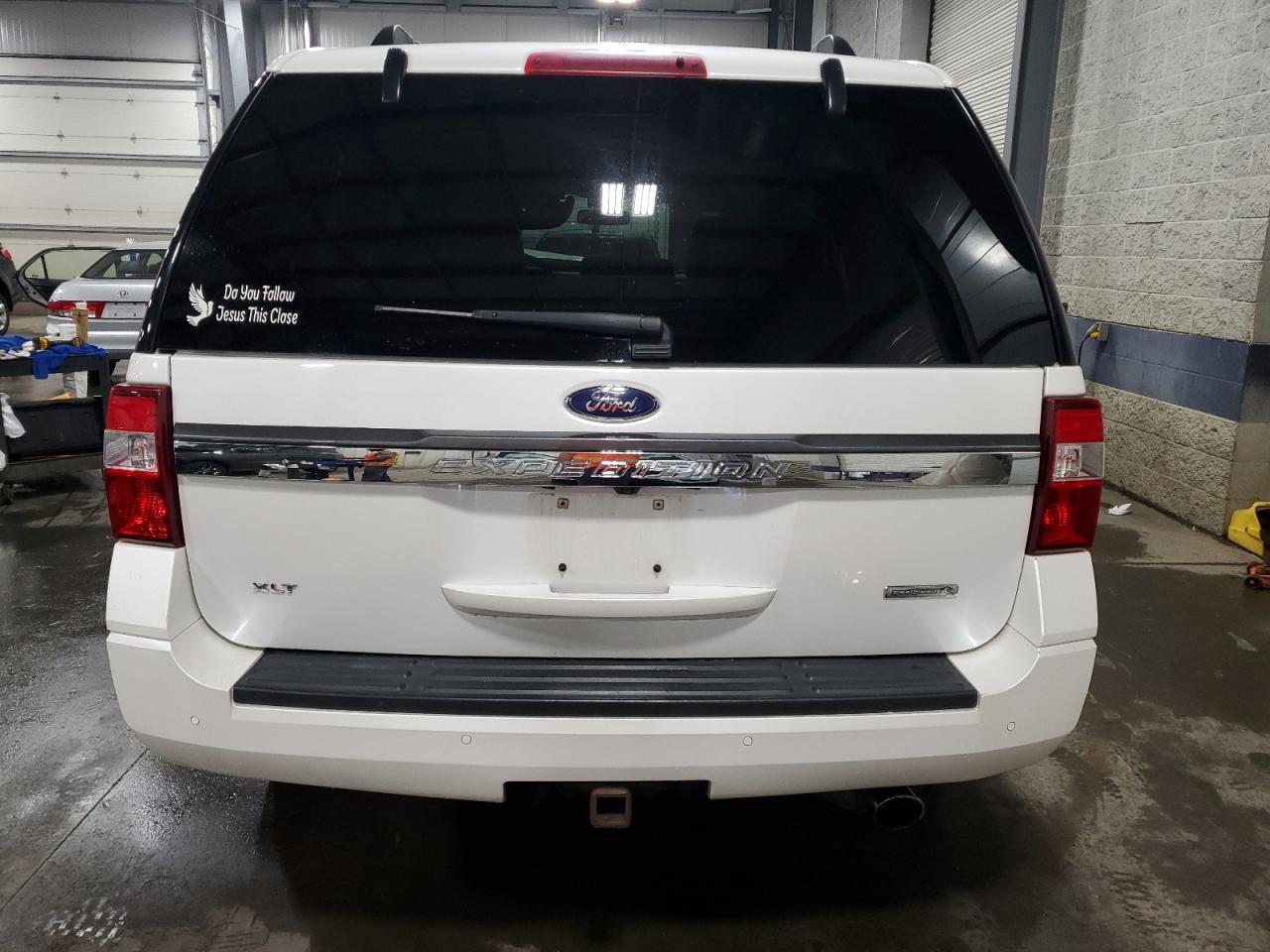 2016 Ford Expedition Xlt VIN: 1FMJU1JT3GEF50549 Lot: 83976305