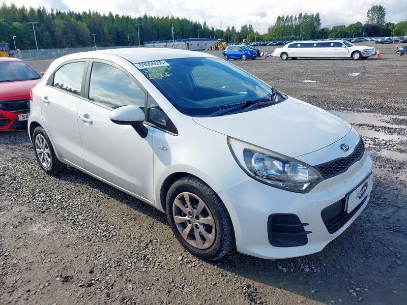 2015 KIA RIO 1