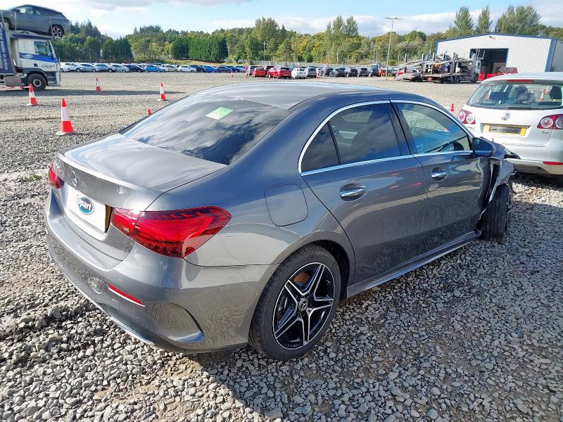 2025 MERCEDES-BENZ A 250 AMG LINE EXECUTIVE 