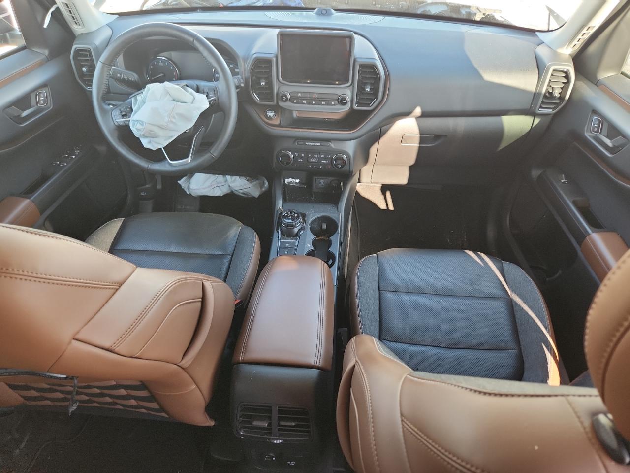 2021 Ford Bronco Sport Outer Banks VIN: 3FMCR9C69MRB12918 Lot: 80705865