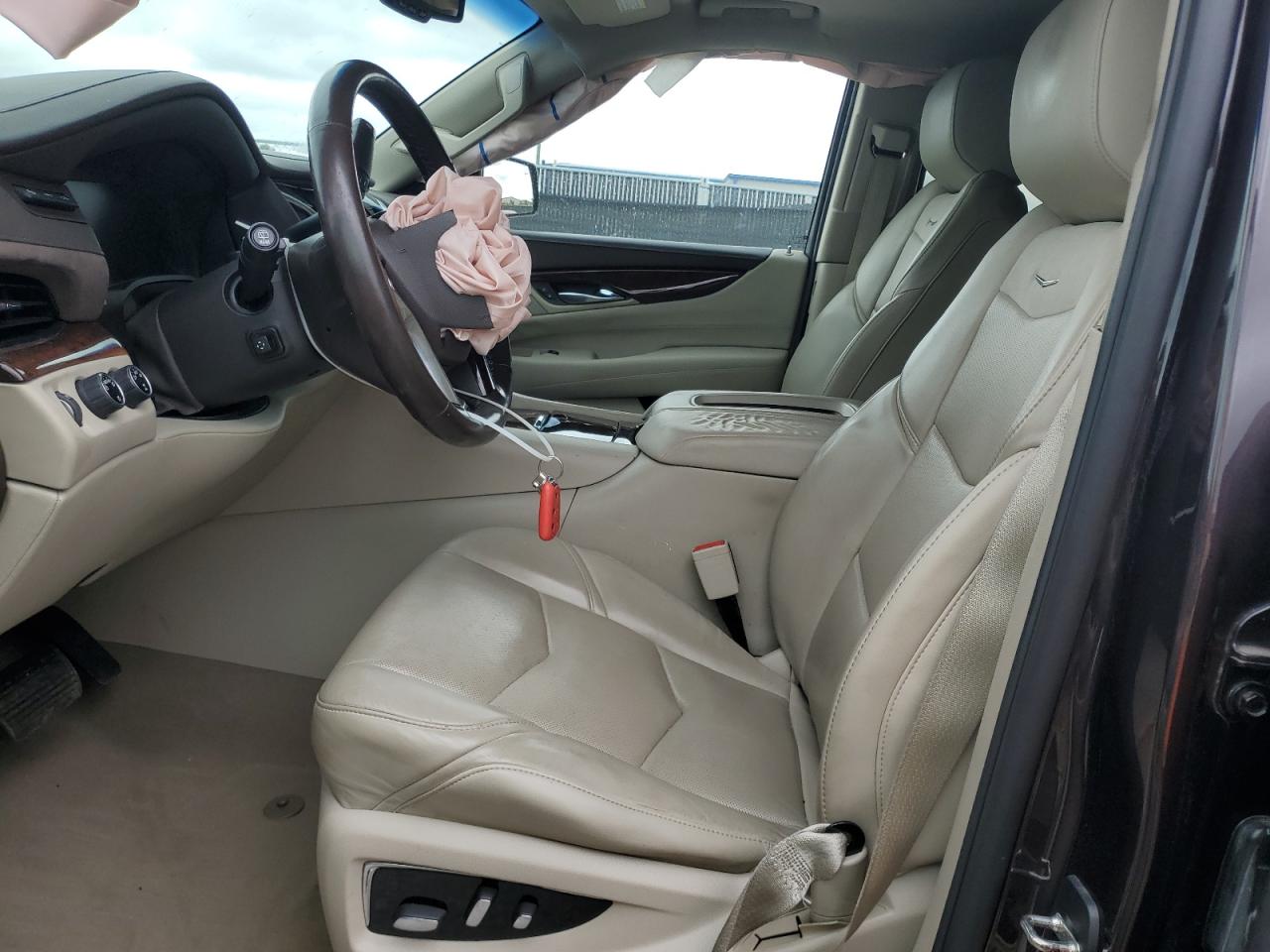 2015 Cadillac Escalade Luxury VIN: 1GYS4BKJ9FR194699 Lot: 84727455