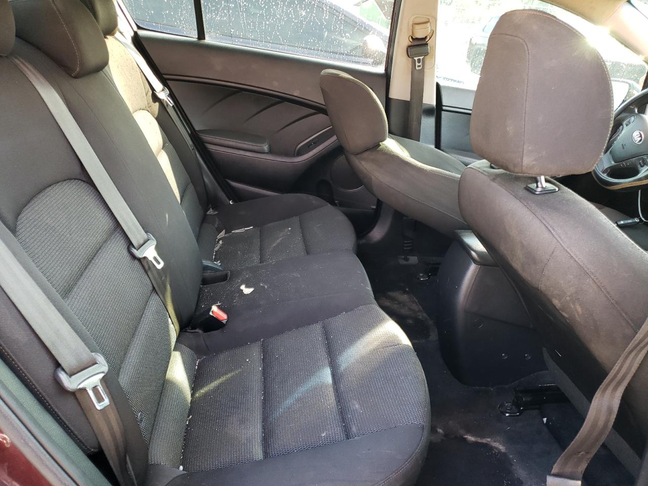 2017 Kia Forte Lx VIN: 3KPFK4A7XHE016071 Lot: 72008095