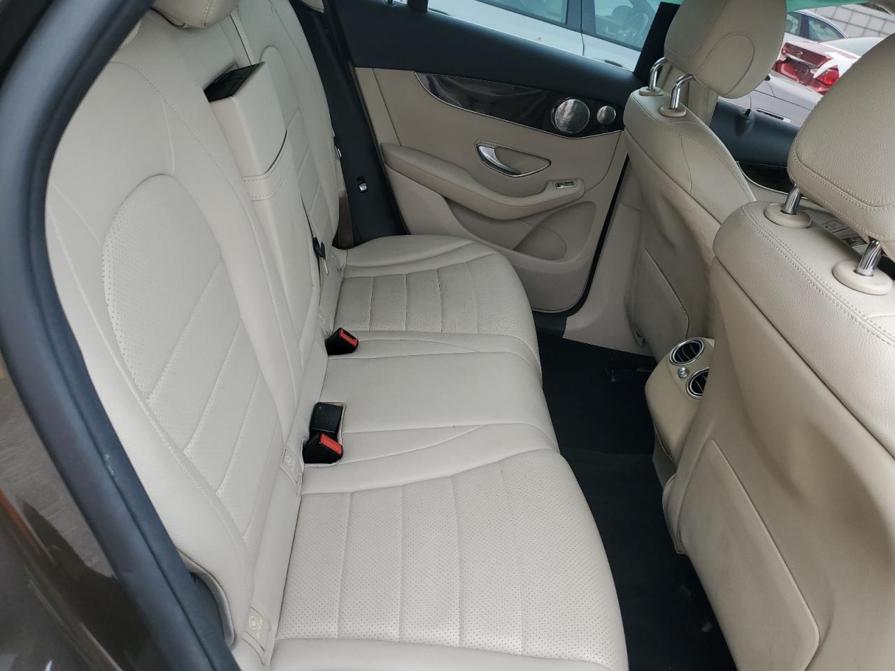 2016 Mercedes-Benz Glc 300 VIN: WDC0G4JB8GF097971 Lot: 81297065