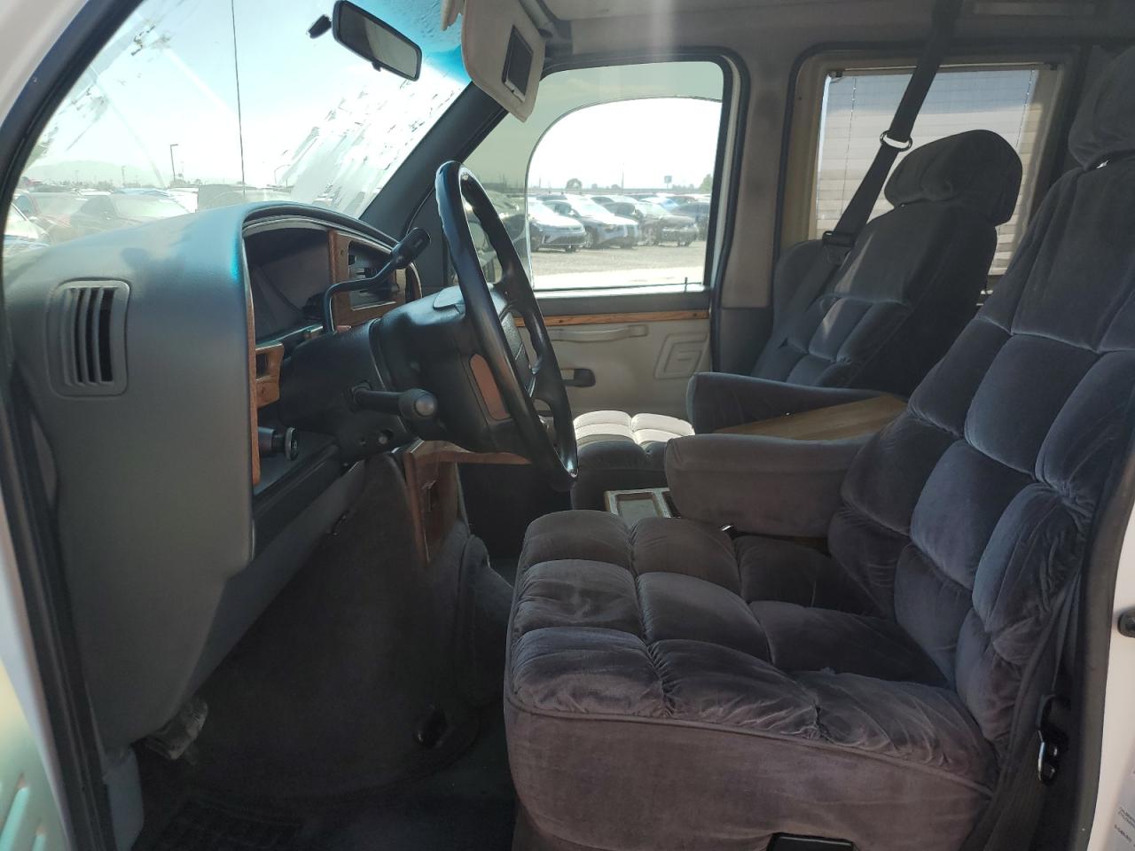 1996 Ford Econoline E150 Van VIN: 1FDEE14H9THA39300 Lot: 80106375