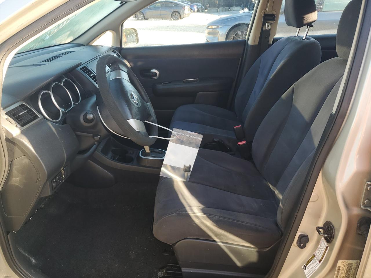 2008 Nissan Versa S VIN: 3N1BC11E68L447045 Lot: 80164665