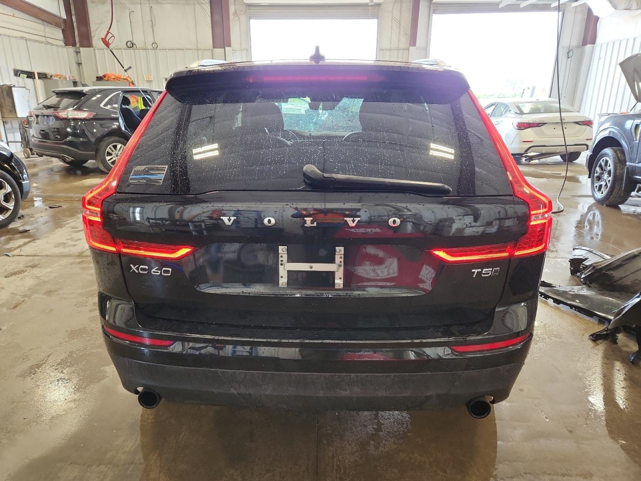 2019 Volvo Xc60 T5 VIN: LYV102RK9KB367764 Lot: 71990625