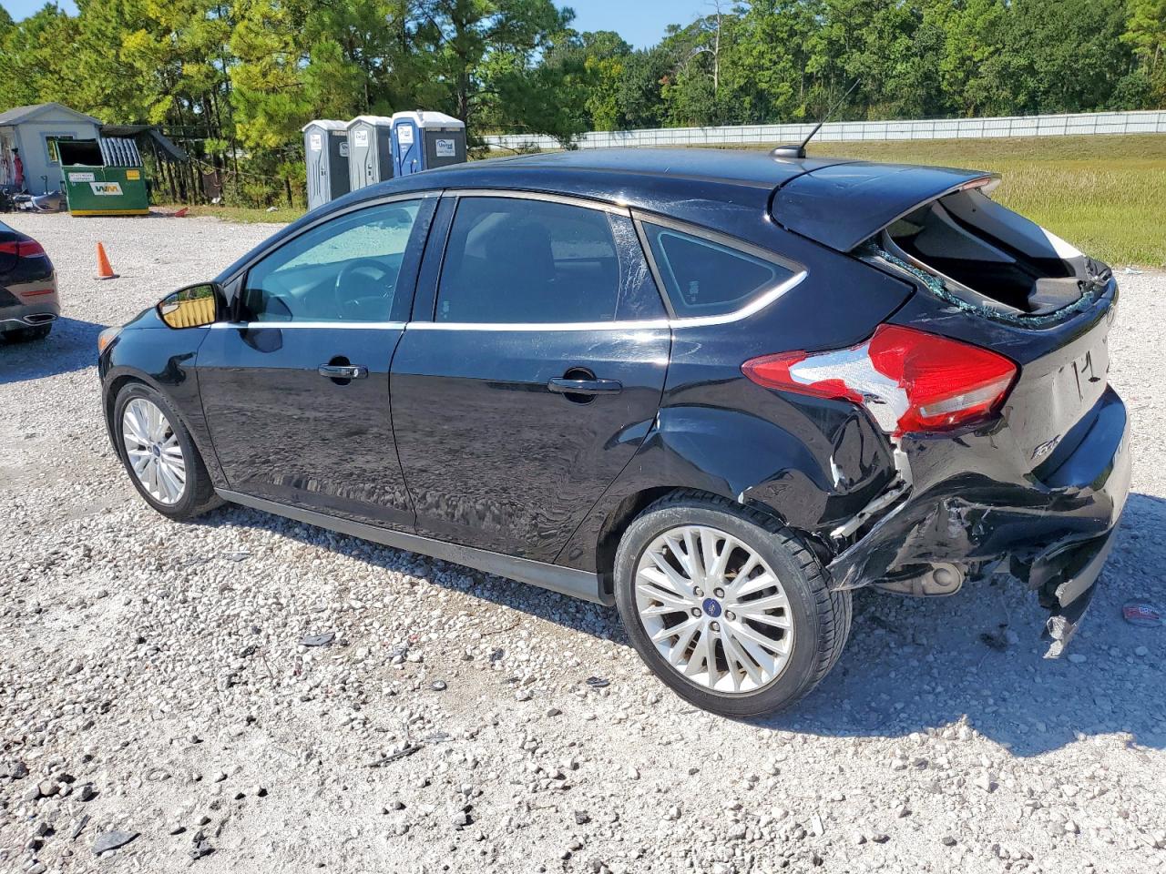 2018 Ford Focus Titanium black null gas 1FADP3N25JL249831 photo #3