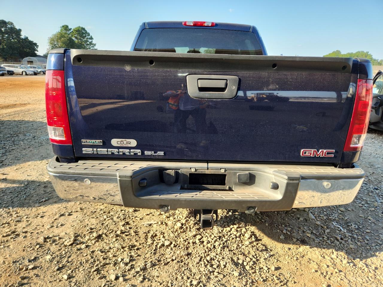 2011 GMC Sierra K1500 Sle VIN: 3GTP2VE35BG132131 Lot: 80293635