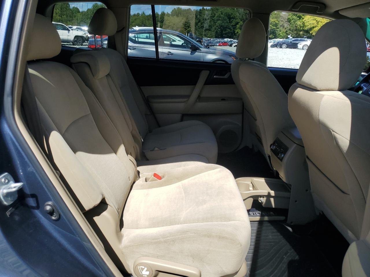 2012 Toyota Highlander Base VIN: 5TDZA3EH2CS029716 Lot: 81514085