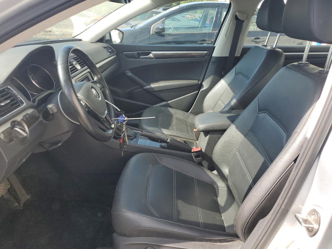 2016 Volkswagen Passat Se VIN: 1VWBT7A36GC011740 Lot: 80608955