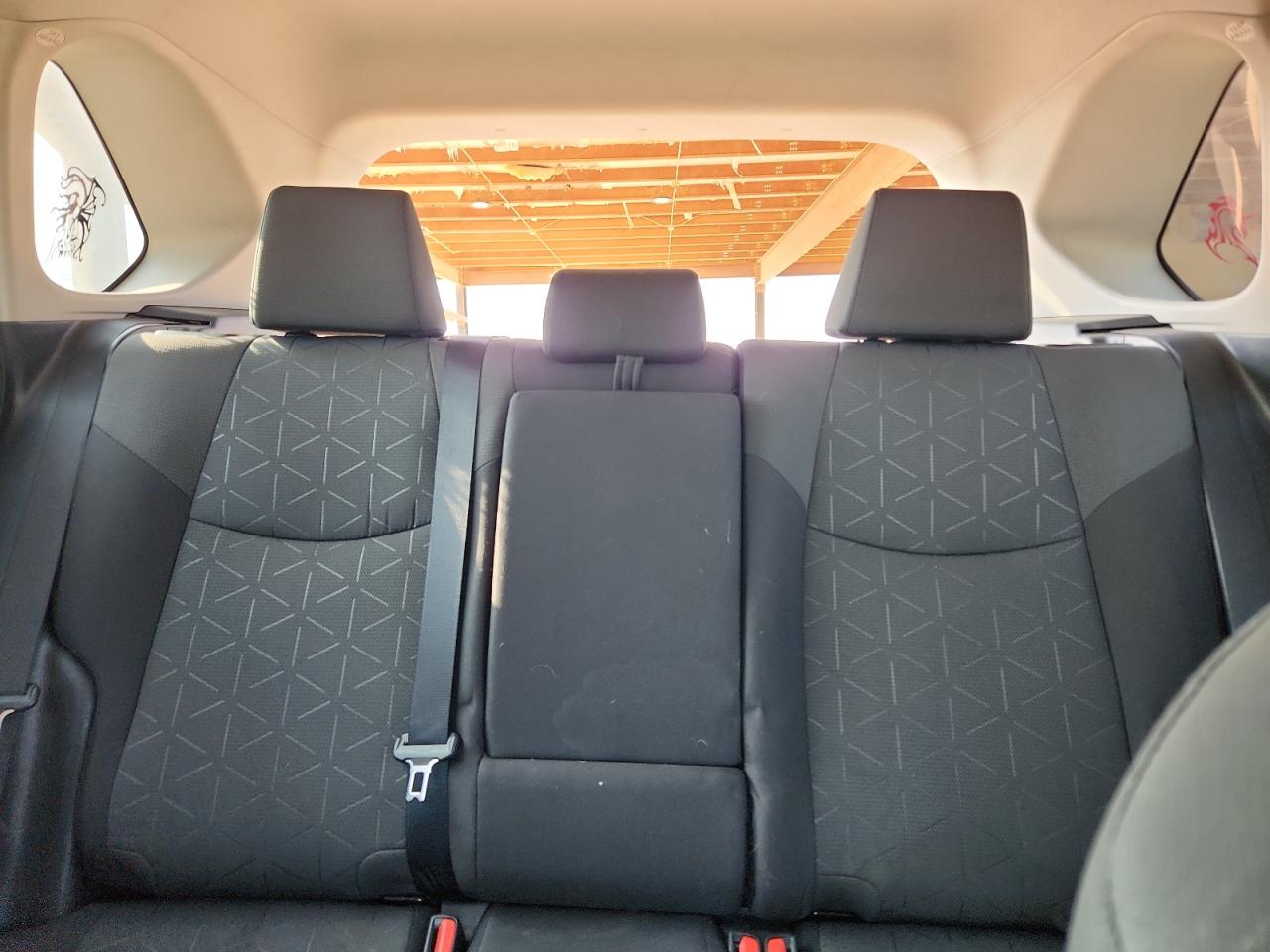 2021 Toyota Rav4 Xle VIN: 2T3W1RFVXMW115429 Lot: 80079015