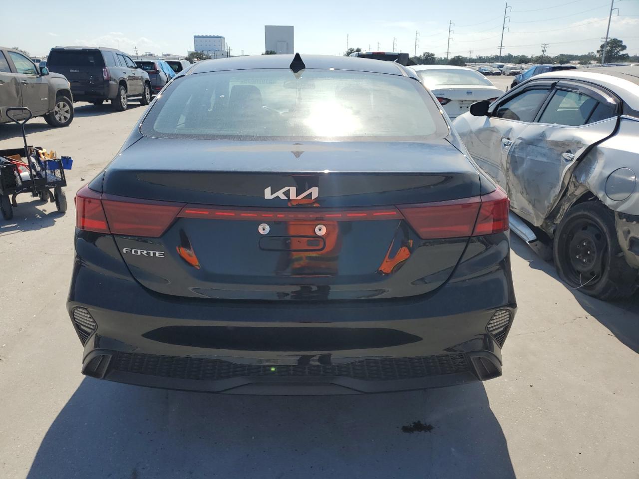 2023 Kia Forte Lx VIN: 3KPF24AD1PE577134 Lot: 81070035