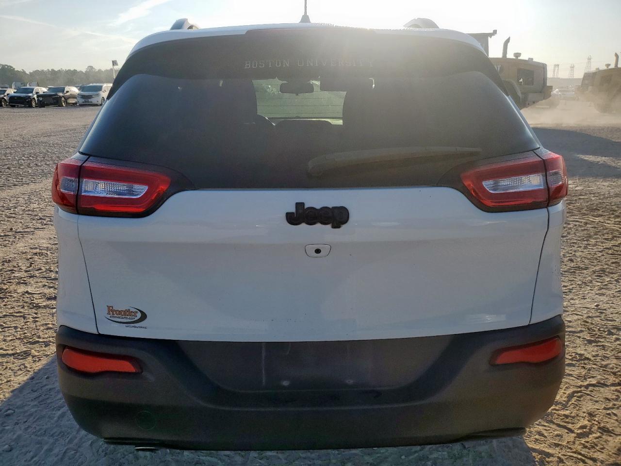 2014 Jeep Cherokee Latitude VIN: 1C4PJLCB0EW298998 Lot: 81216525