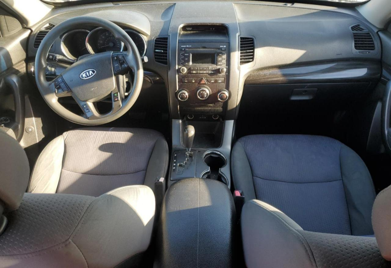 2012 Kia Sorento Base VIN: 5XYKT3A10CG301973 Lot: 70713075