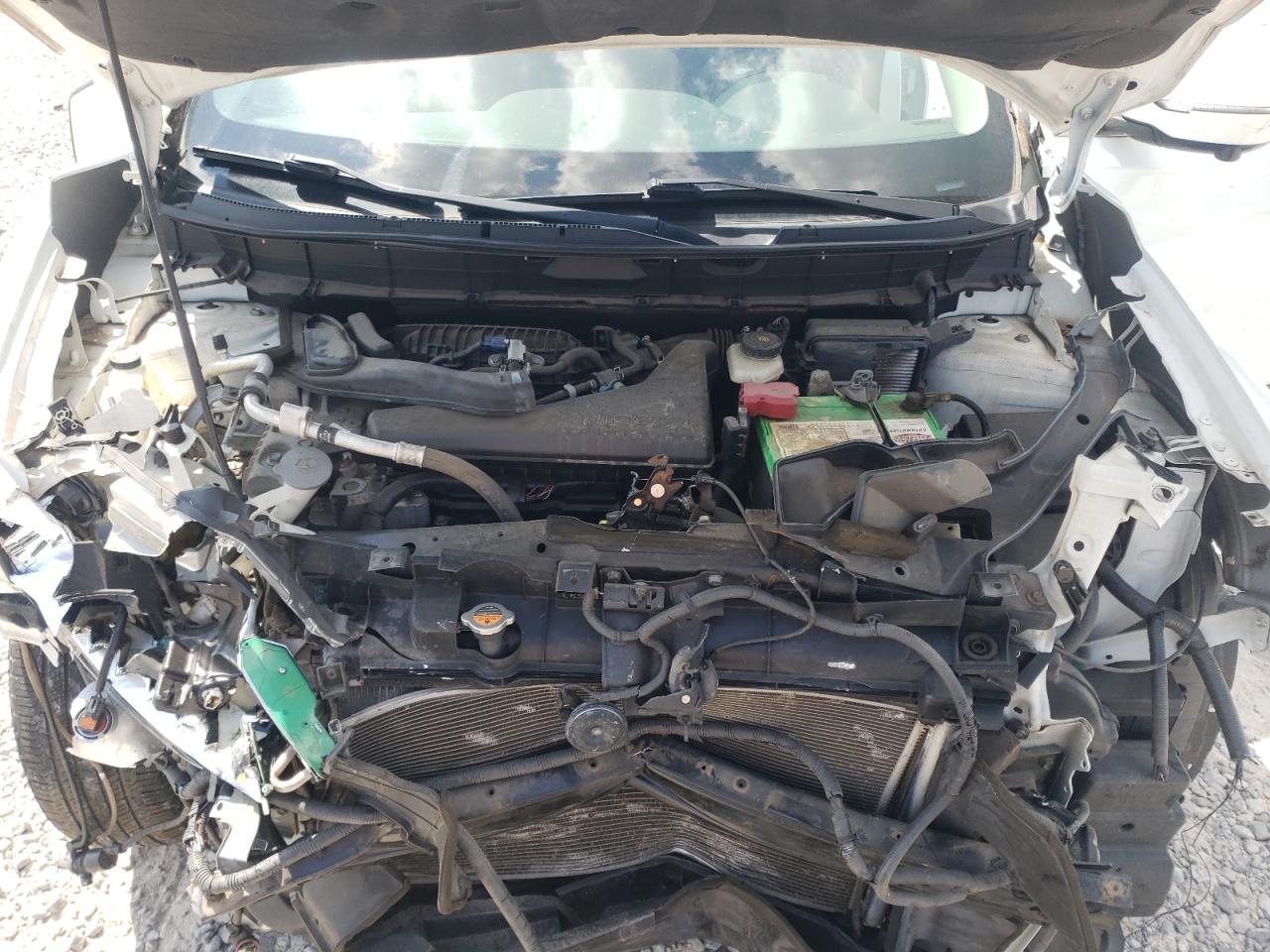 2015 Nissan Rogue S VIN: 5N1AT2MK4FC860814 Lot: 83946215