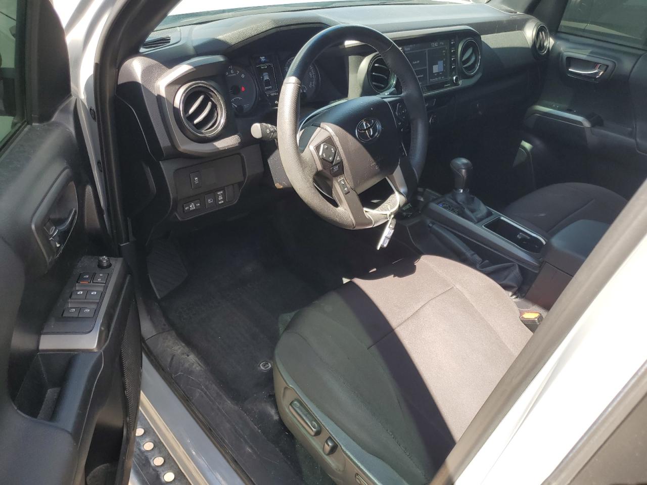 2021 Toyota Tacoma Double Cab VIN: 5TFCZ5AN4MX256083 Lot: 84215815