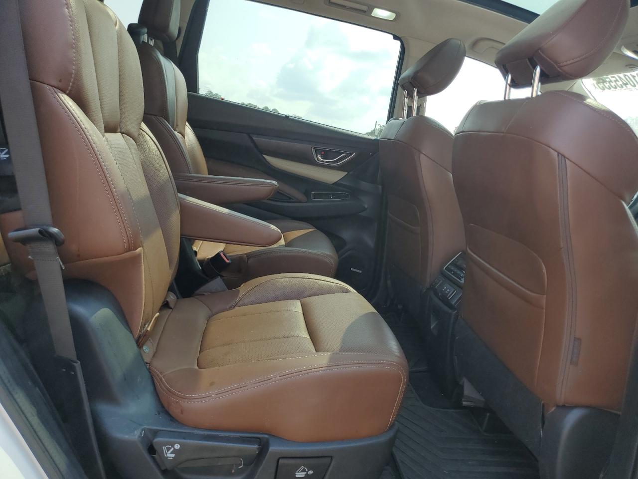 2021 Subaru Ascent Touring VIN: 4S4WMARD5M3435526 Lot: 81045555