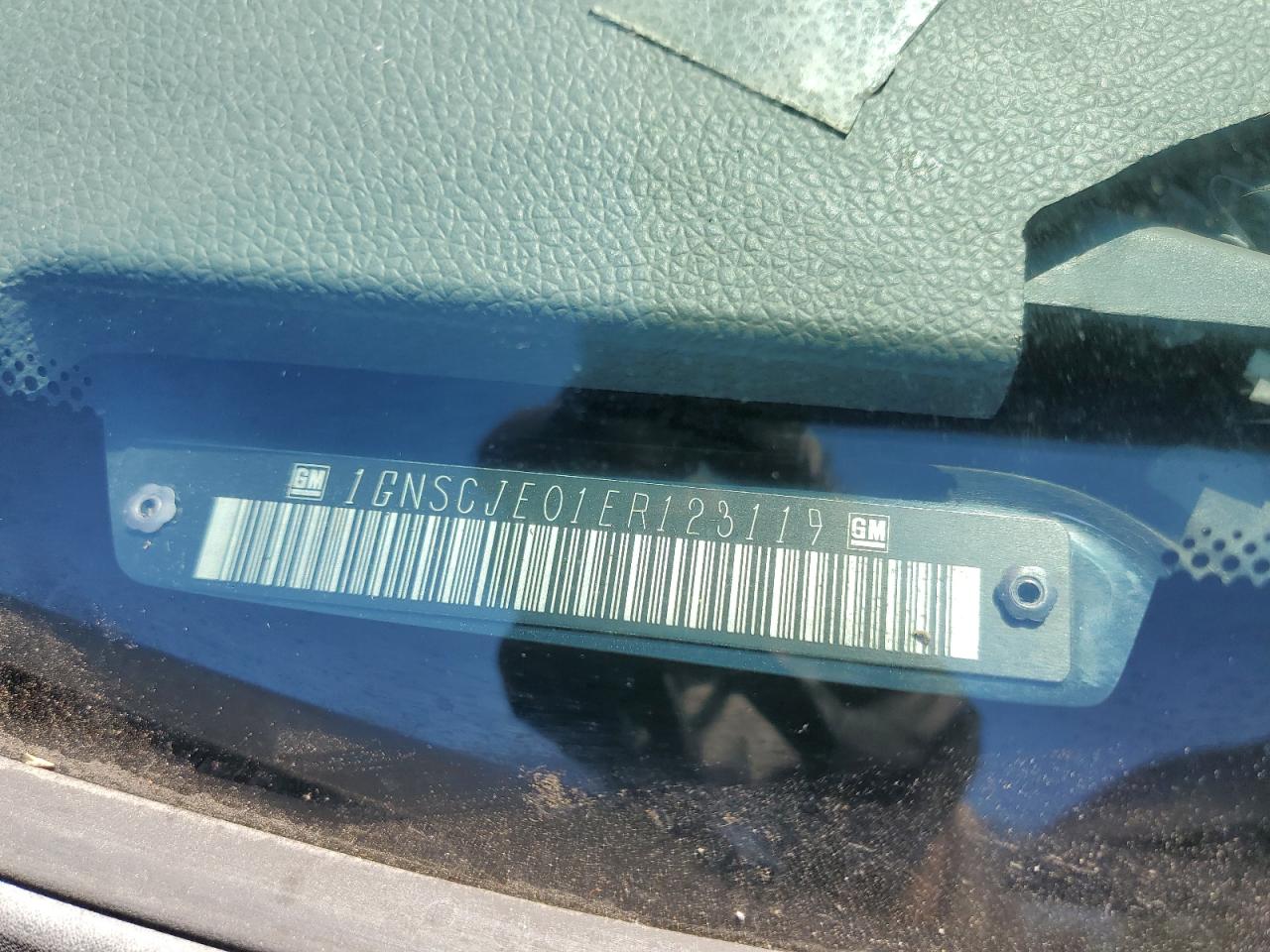 2014 Chevrolet Suburban C1500 Lt VIN: 1GNSCJE01ER123119 Lot: 80470565