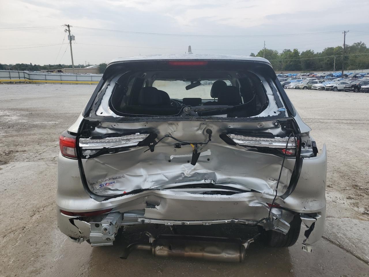 2024 Mitsubishi Outlander Se VIN: JA4J4VA89RZ021653 Lot: 80990125