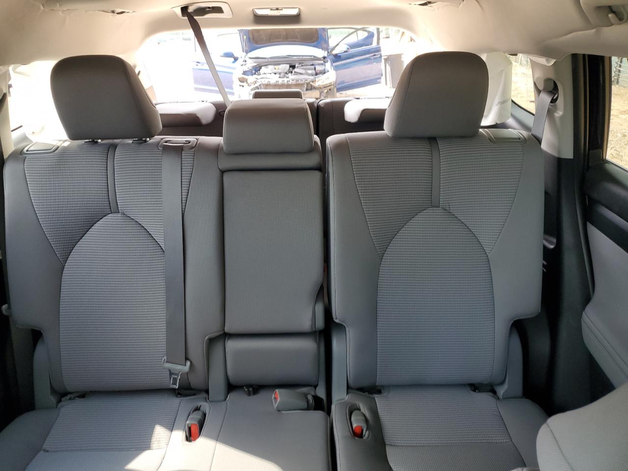 2022 Toyota Highlander L VIN: 5TDBZRBH1NS192796 Lot: 81601415