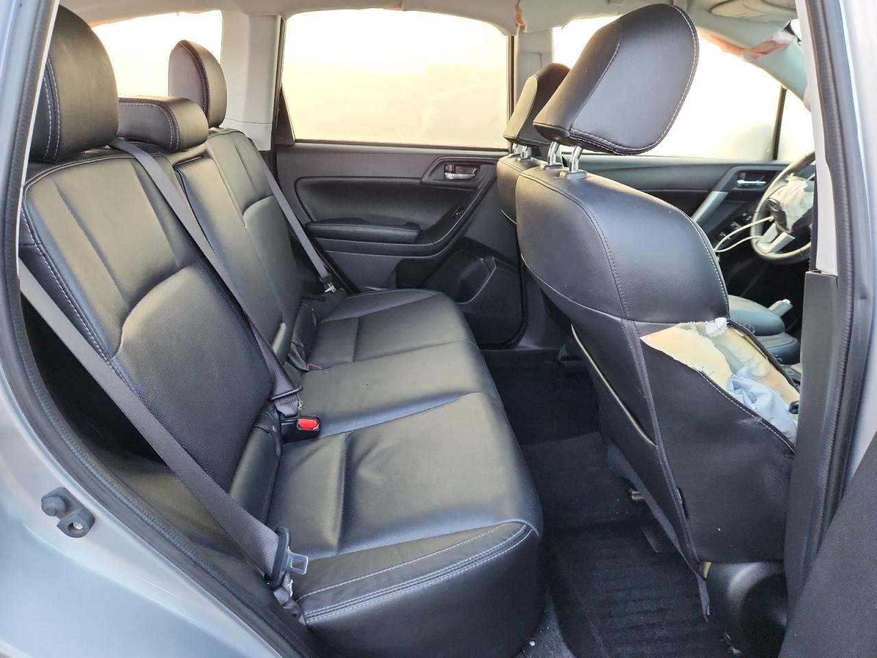 2017 Subaru Forester 2.5I Limited VIN: JF2SJAJC5HH574404 Lot: 80526175