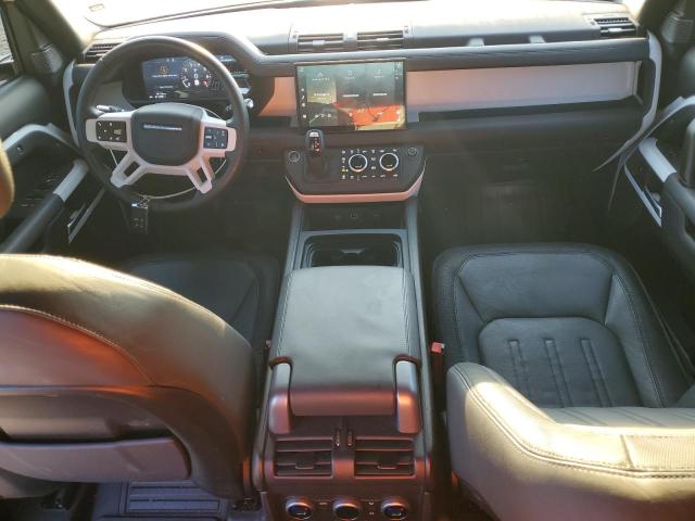  LAND ROVER DEFENDER 2022 Белы
