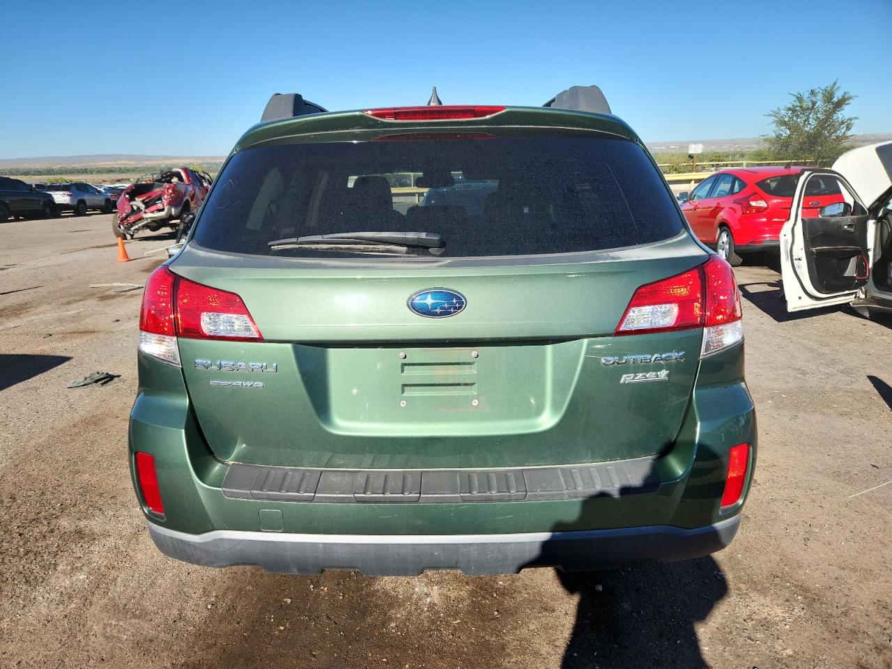 2014 Subaru Outback 2.5I Premium VIN: 4S4BRBCC5E3236760 Lot: 82051405