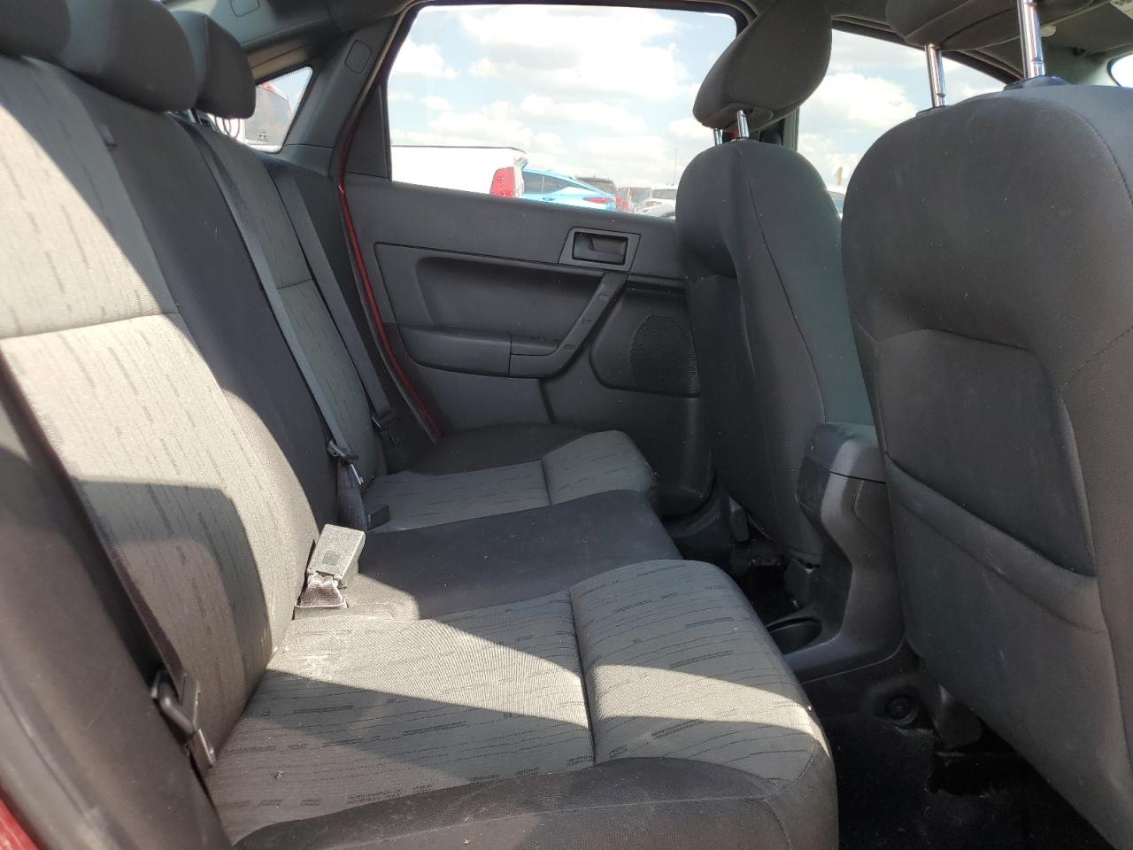 2010 Ford Focus Se VIN: 1FAHP3FN0AW104415 Lot: 80658225