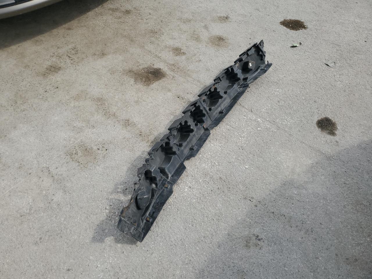 2015 Ford Taurus Se VIN: 1FAHP2D81FG105176 Lot: 70751005