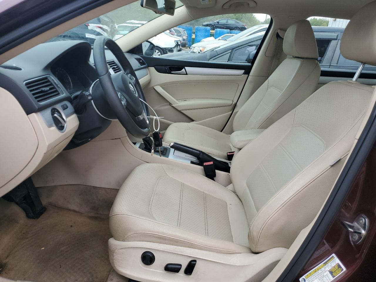 2012 Volkswagen Passat Se VIN: 1VWBP7A30CC087775 Lot: 81646005