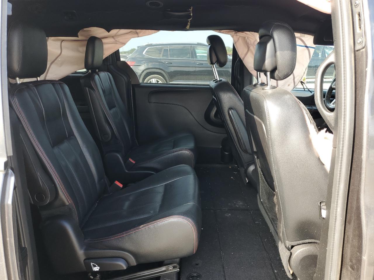 2016 Dodge Grand Caravan R/T VIN: 2C4RDGEG5GR209471 Lot: 70827925