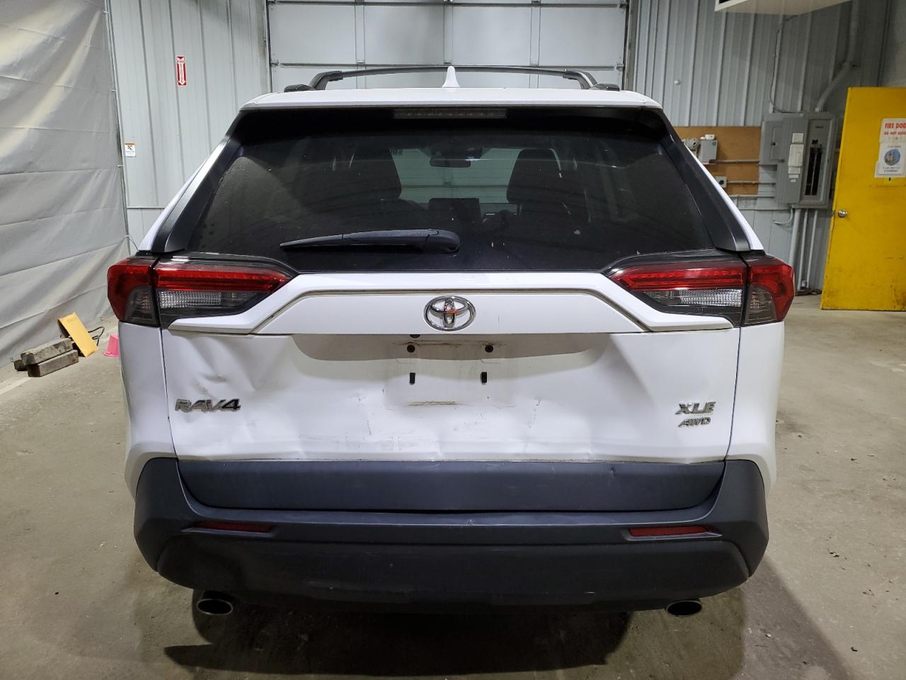 2020 Toyota Rav4 Xle Premium VIN: 2T3A1RFV7LW087694 Lot: 80234255