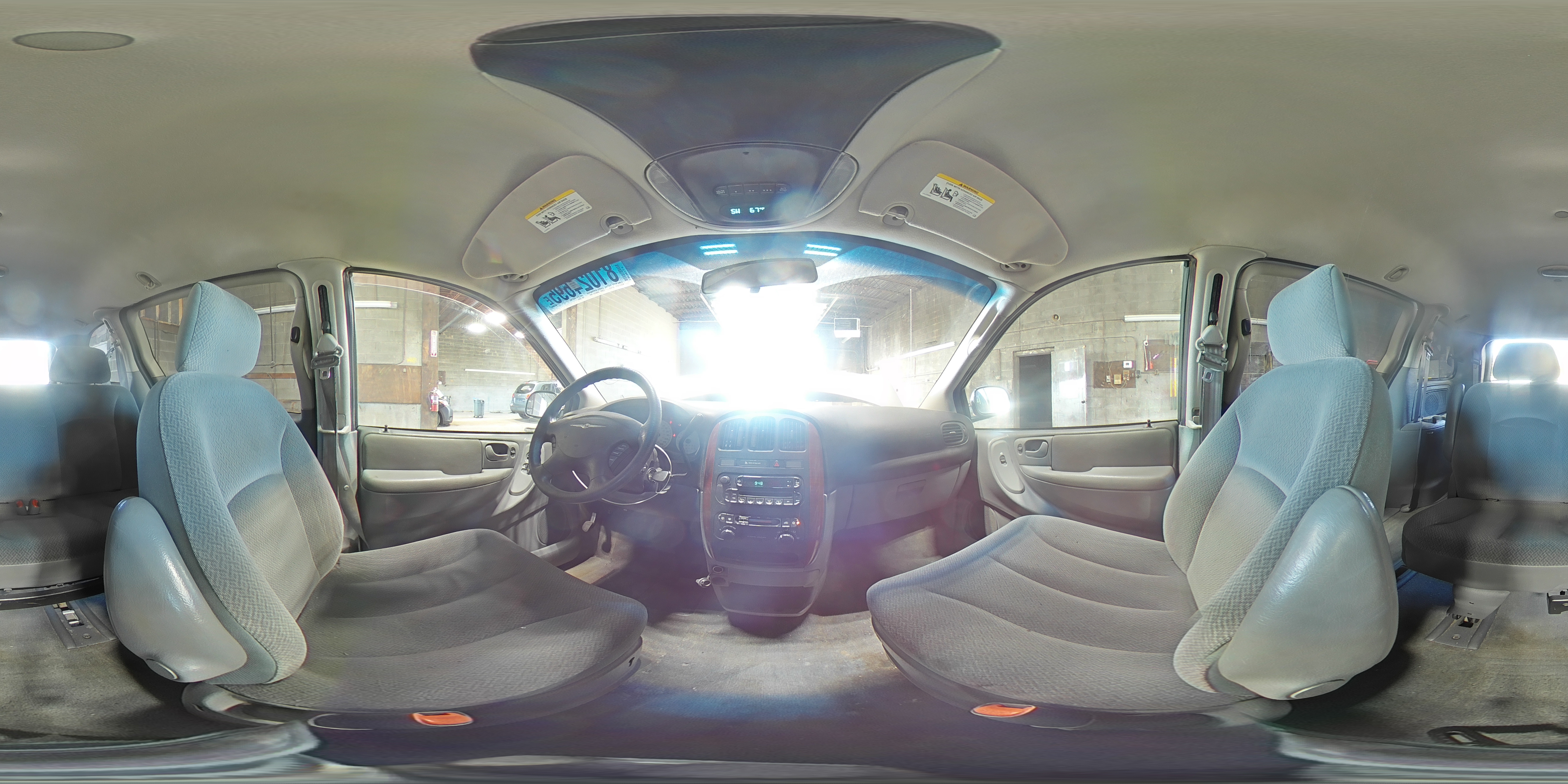 2005 Chrysler Town & Country VIN: 1C4GP45R05B339524 Lot: 81024695