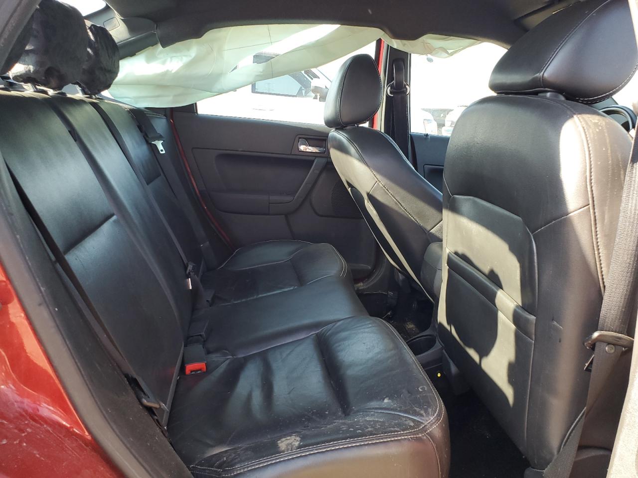 2010 Ford Focus Sel VIN: 1FAHP3HN8AW153567 Lot: 80900175