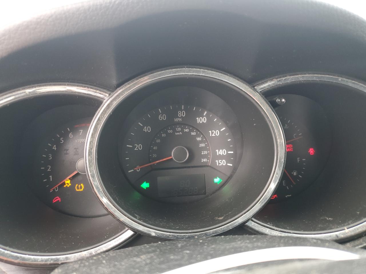 2011 Kia Sorento Base VIN: 5XYKT3A13BG016957 Lot: 84374525