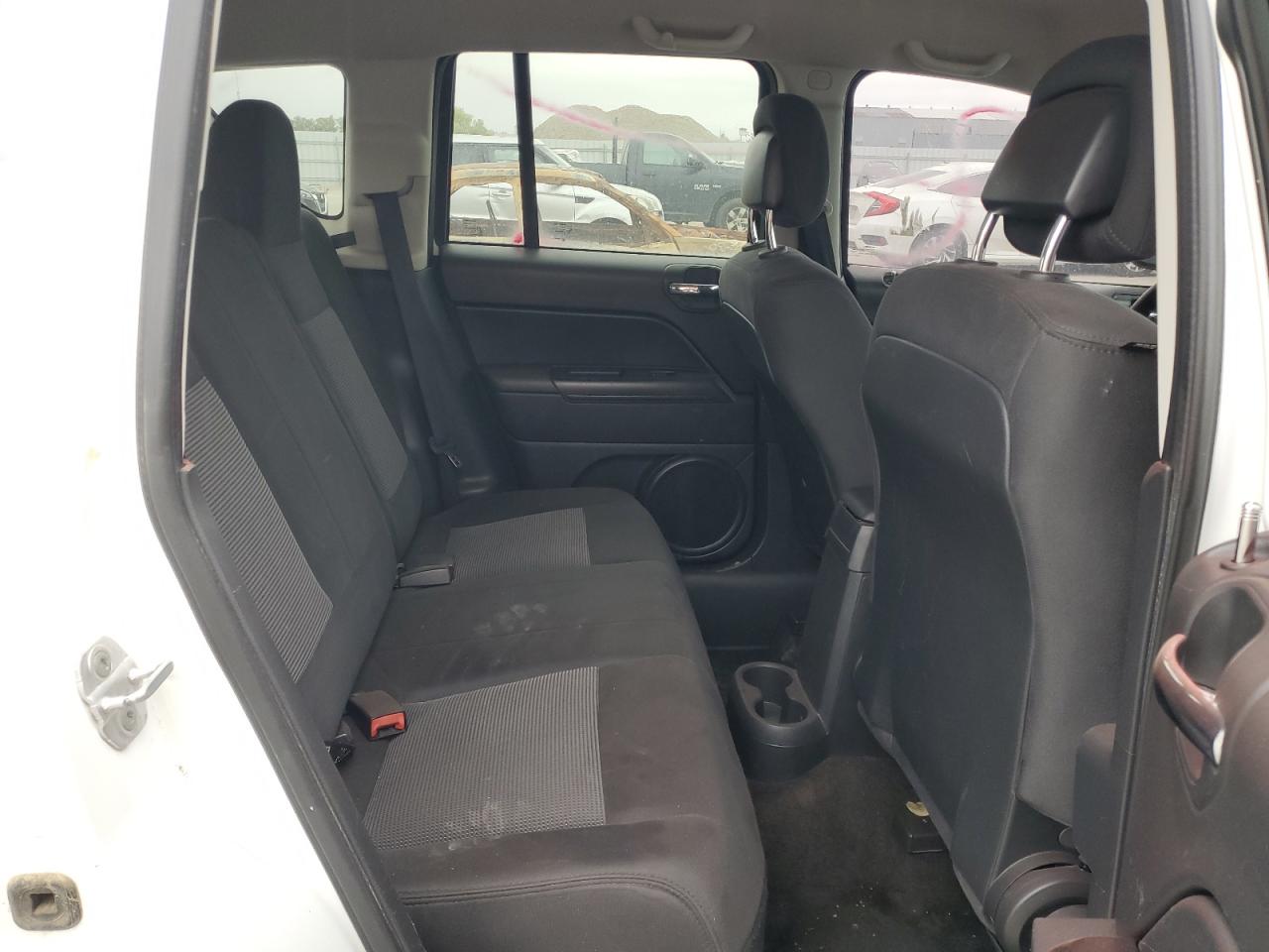 2014 Jeep Compass Sport VIN: 1C4NJCBA2ED548222 Lot: 84583235